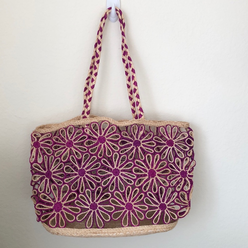 Floral daisy pattern fuchsia straw woven beach shopper bag handmade Ethiopian